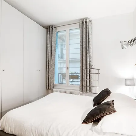 Veeve - Midnight Fever Appartement Parijs